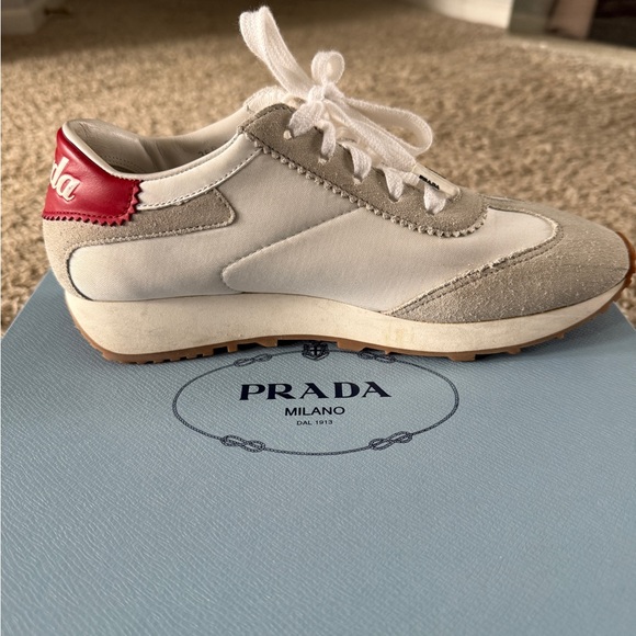 Prada sneakers size 38.5 - Picture 9 of 9